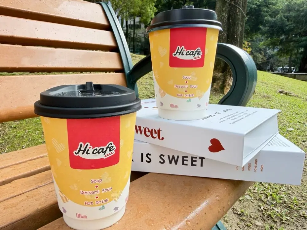 超商喝得到玉米濃湯！萊爾富12月推玉米濃湯、燒仙草，「店員名牌改綽號」掀討論