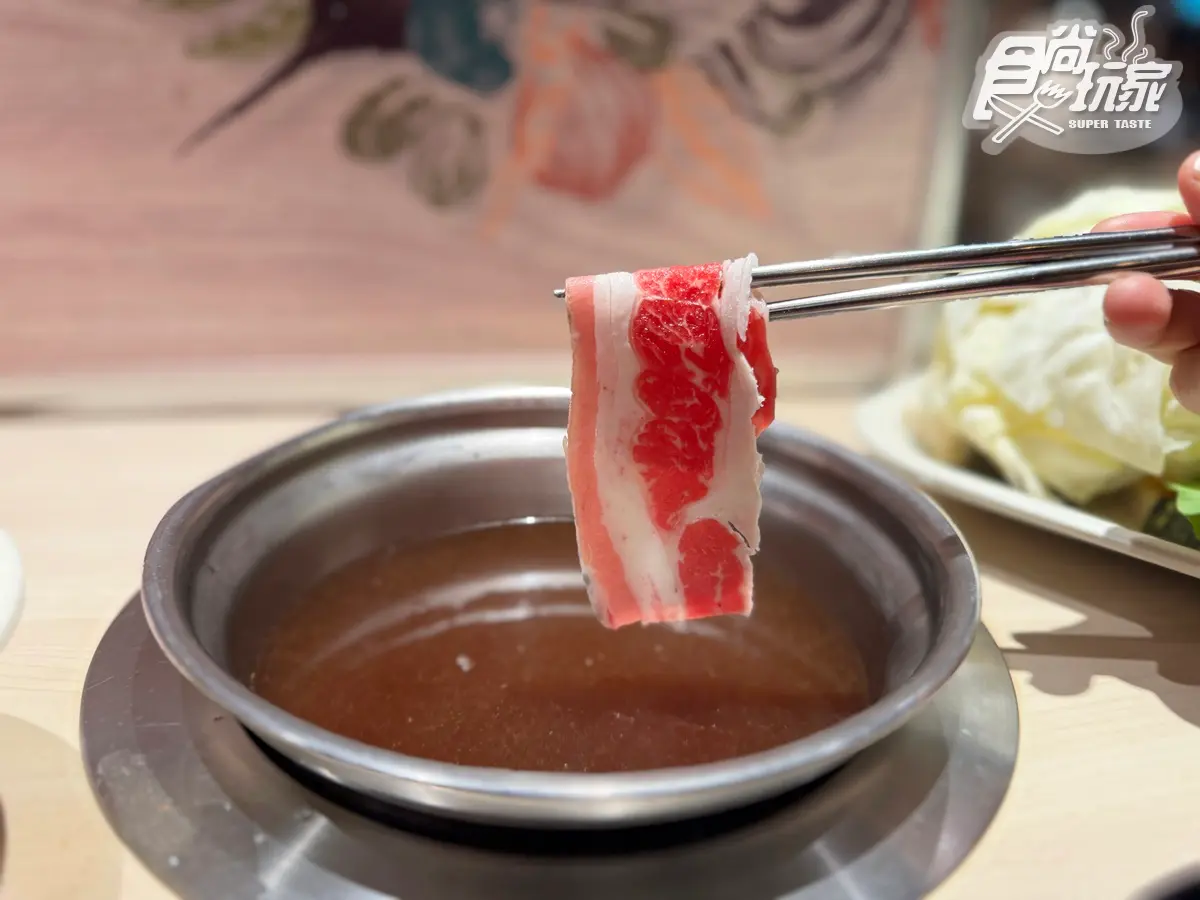 「錢都Ｘ大同寶寶」超萌聯名！濃郁麻奶鍋＋送大同公仔，西米露、甜湯吃到飽