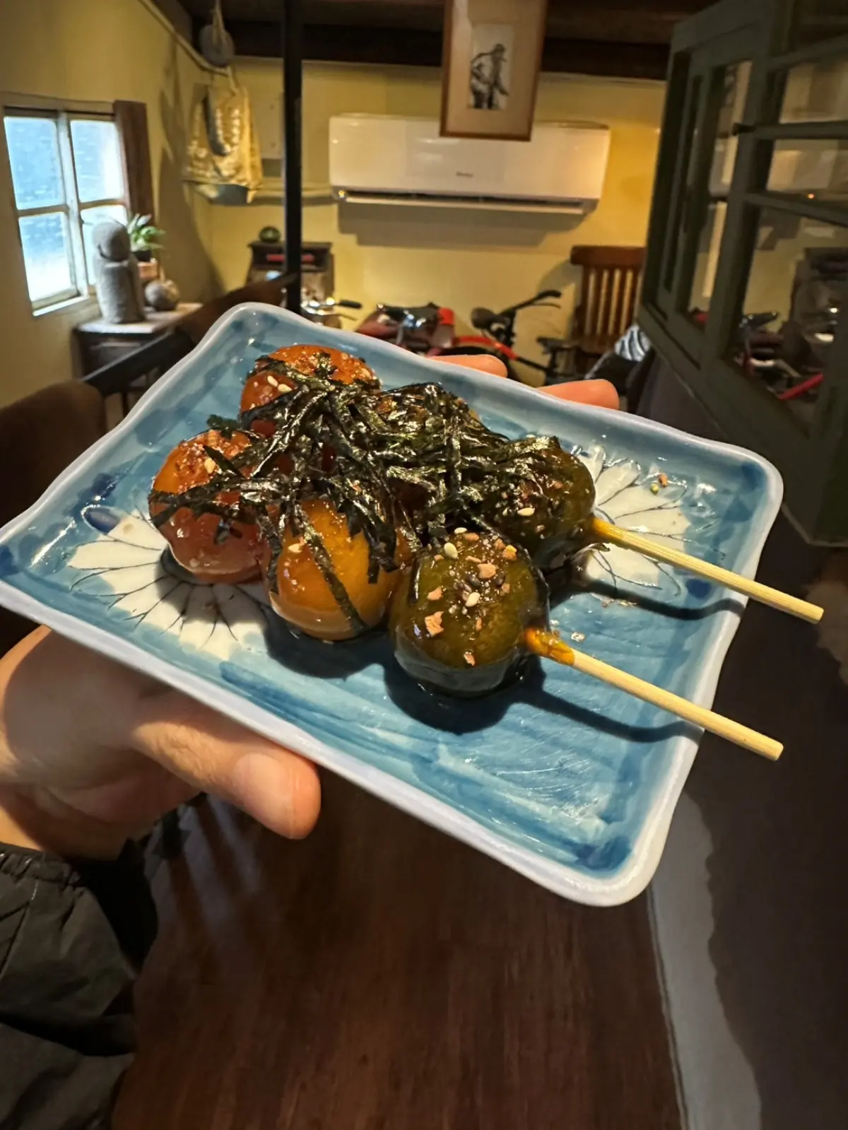 迪化街網美、文青美食特搜！昭和浪漫霜淇淋、復古老屋咖啡廳，加碼推薦３家百年老店