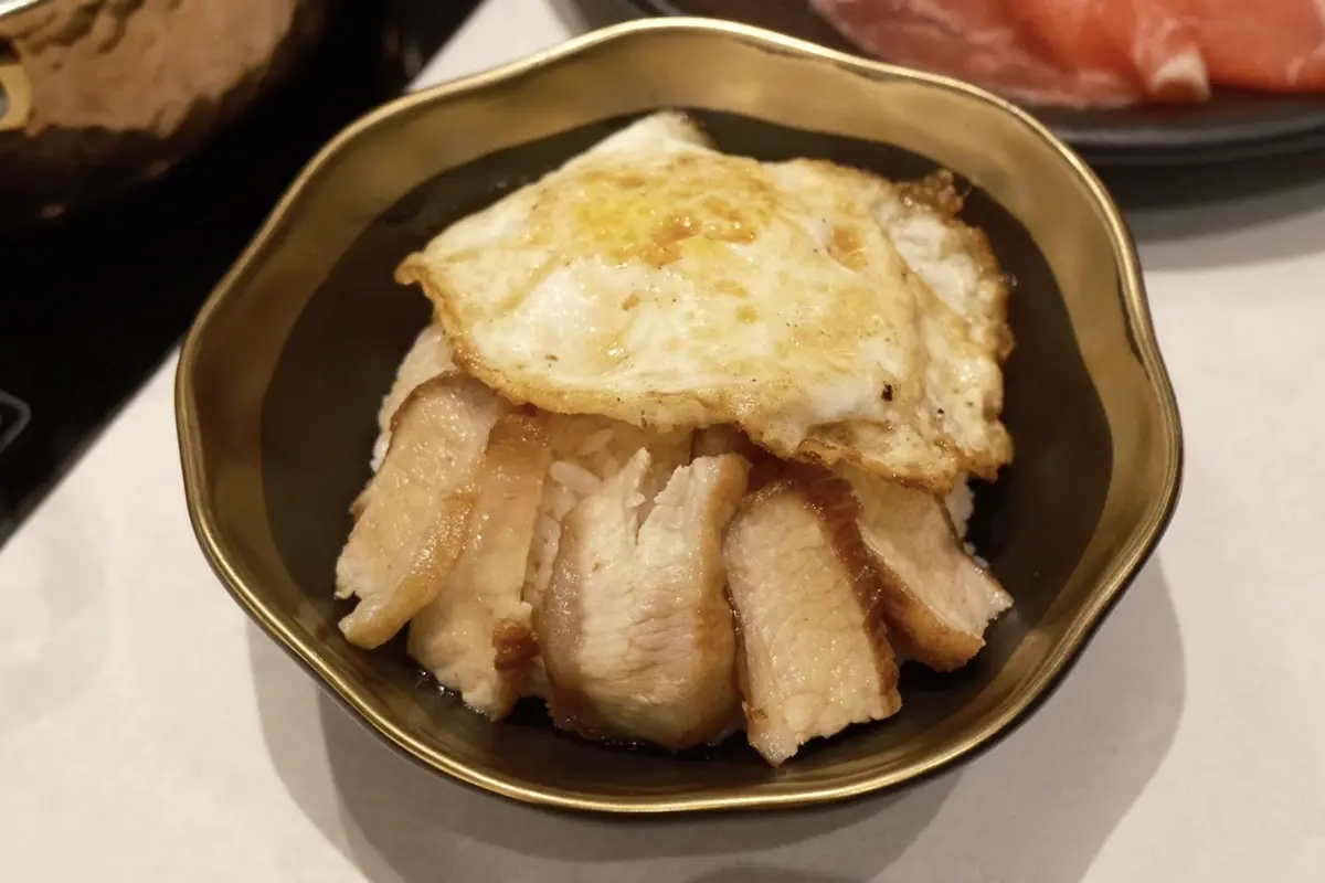 圍圍爐爐第1間「平價小火鍋」!328元爽嗑爆炒鍋,大苑子飲品、霜淇淋暢吃 圍圍爐爐第1間「平價小火鍋」!328元爽嗑爆炒鍋,大苑子飲品、霜淇淋暢吃