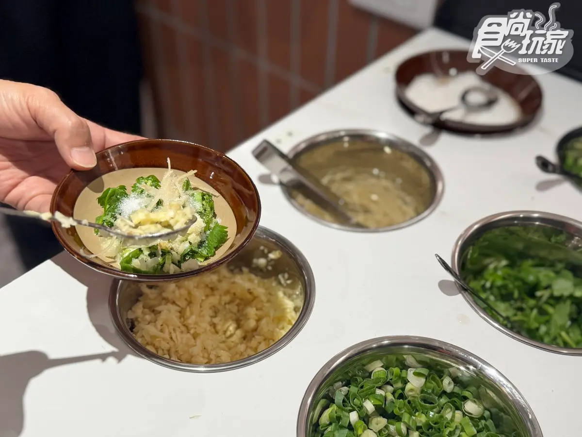 「馮校長老火鍋」首度插旗台北!推薦必點+優惠搶先看,AI教父黃仁勳也愛 「馮校長老火鍋」首度插旗台北!推薦必點+優惠搶先看,AI教父黃仁勳也愛