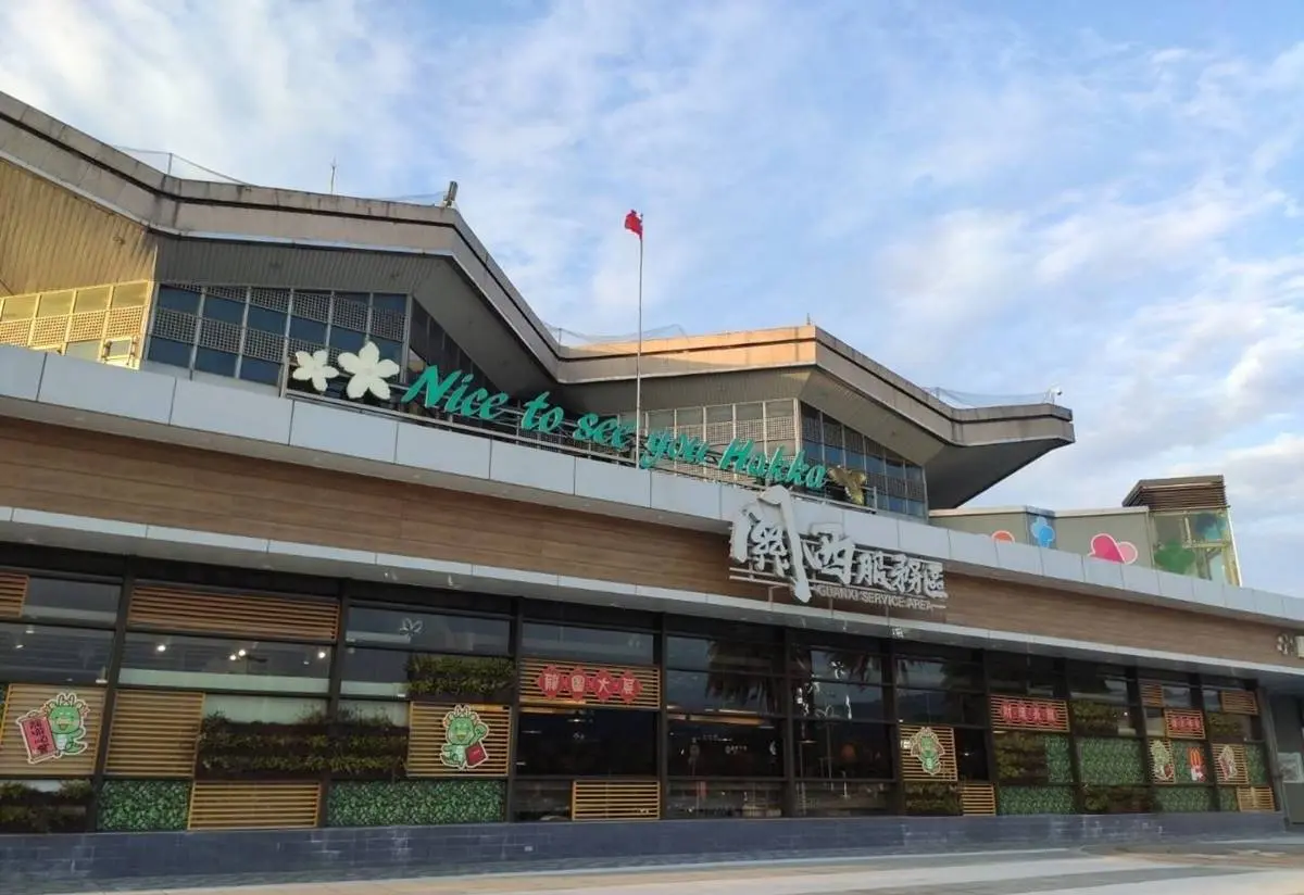 清水、關西都輸了!網友好評國道服務站Top10,冠軍好拍好逛、廁所乾淨 清水、關西都輸了!網友好評國道服務站Top10,冠軍好拍好逛、廁所乾淨