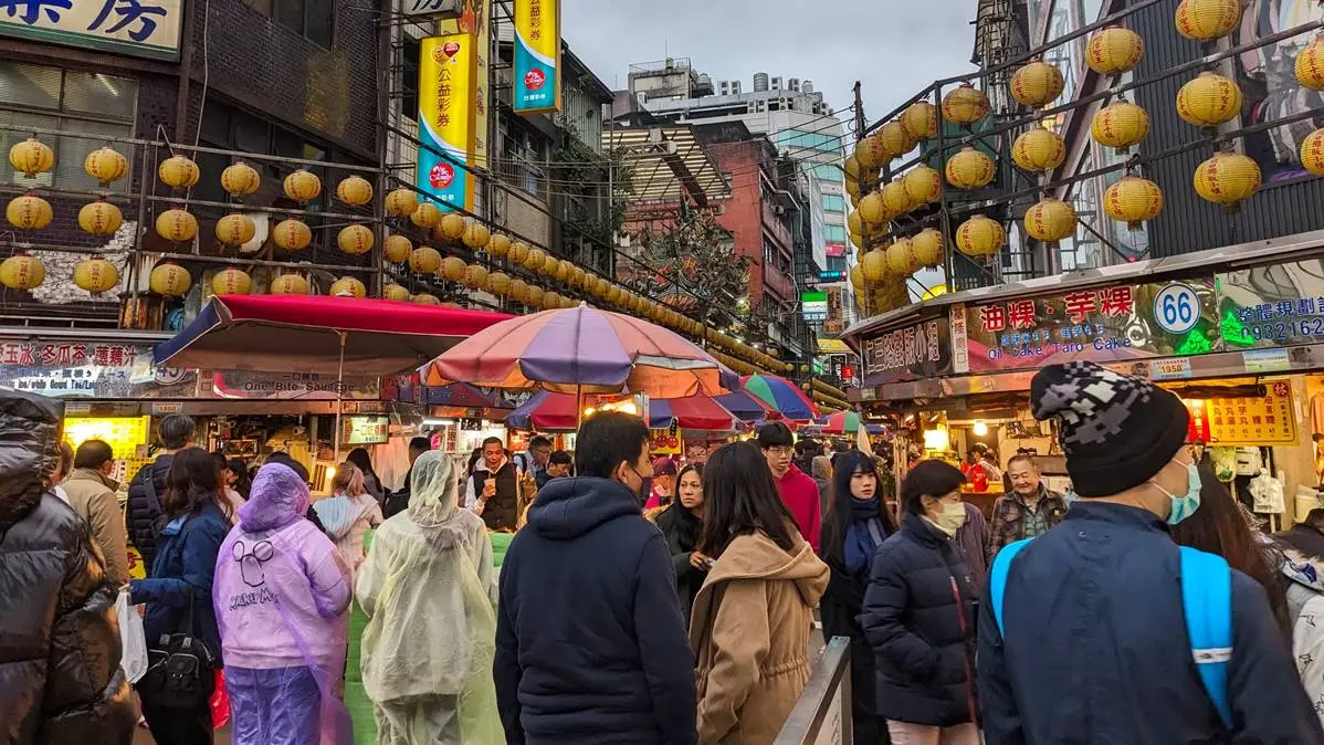 寒流警報全台有感！週末急凍有雨「下探６度」這時才回溫，加碼曝過年天氣