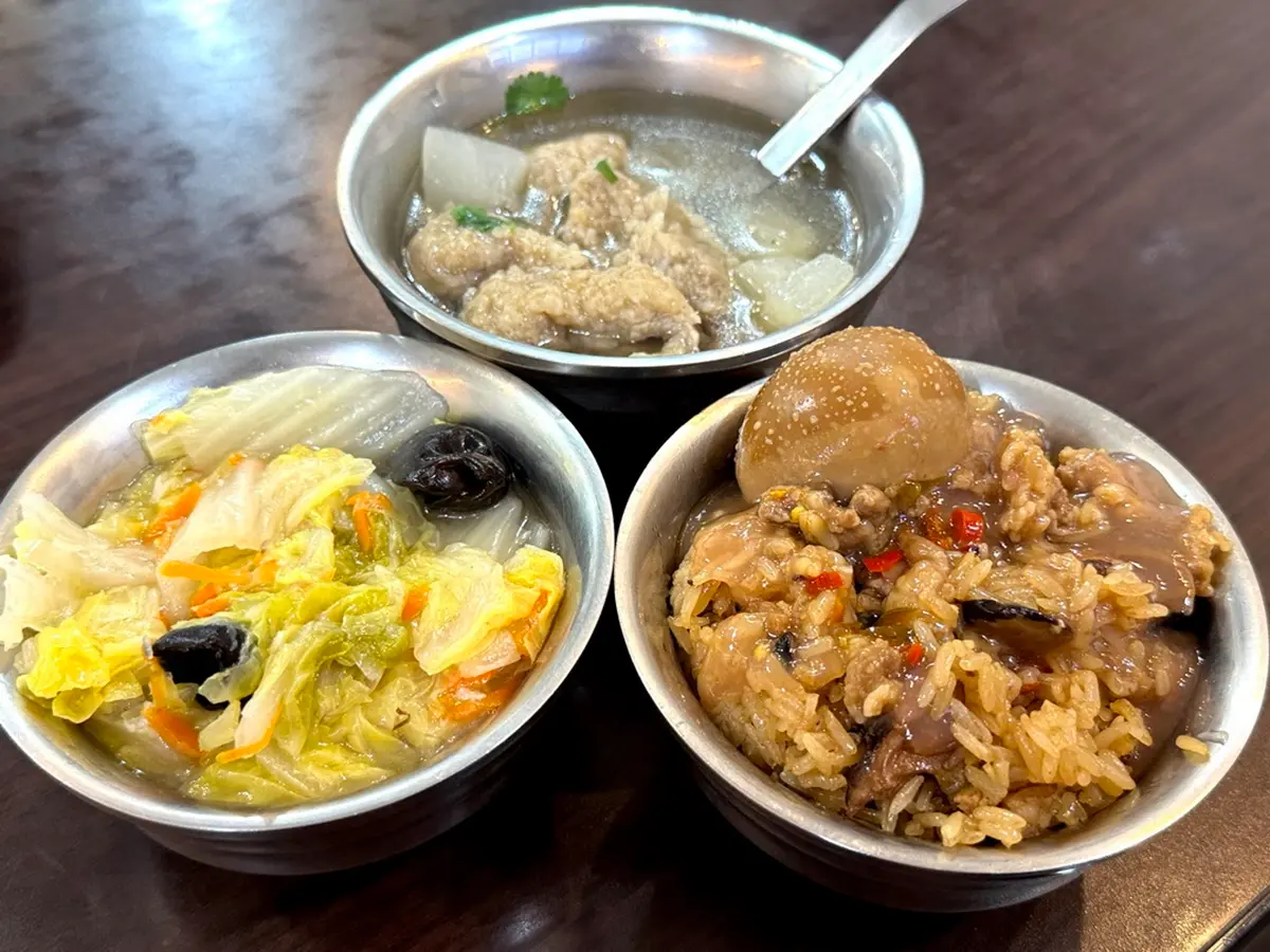 【賞燈美食祭】新北燈會周邊10家「在地人氣美食」優惠快搶，再抽海景飯店住宿