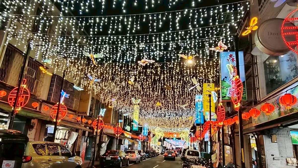 2026台北燈節驚喜再加碼!20間宮廟領錢母轉運、鑽轎底祈福、猜燈謎抽電視 2026台北燈節驚喜再加碼!20間宮廟領錢母轉運、鑽轎底祈福、猜燈謎抽電視