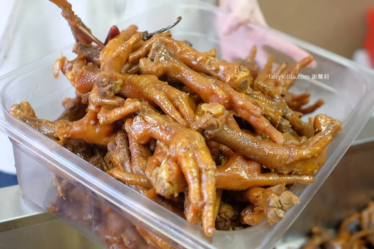 【賞燈美食祭】「最強滷味連鎖」現折55元起!脆腸、鴨翅淋秘製醬料超唰嘴 【賞燈美食祭】「最強滷味連鎖」現折55元起!脆腸、鴨翅淋秘製醬料超唰嘴