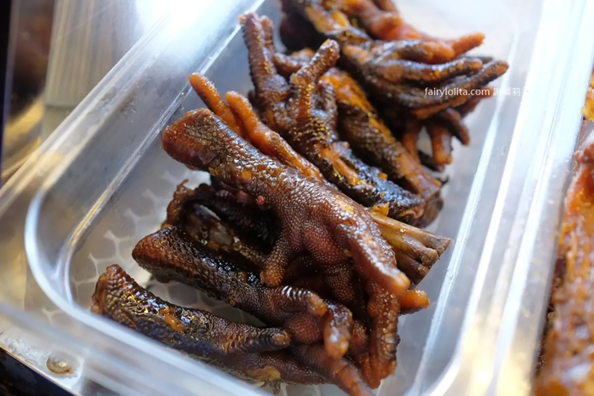 【賞燈美食祭】「最強滷味連鎖」現折55元起!脆腸、鴨翅淋秘製醬料超唰嘴 【賞燈美食祭】「最強滷味連鎖」現折55元起!脆腸、鴨翅淋秘製醬料超唰嘴