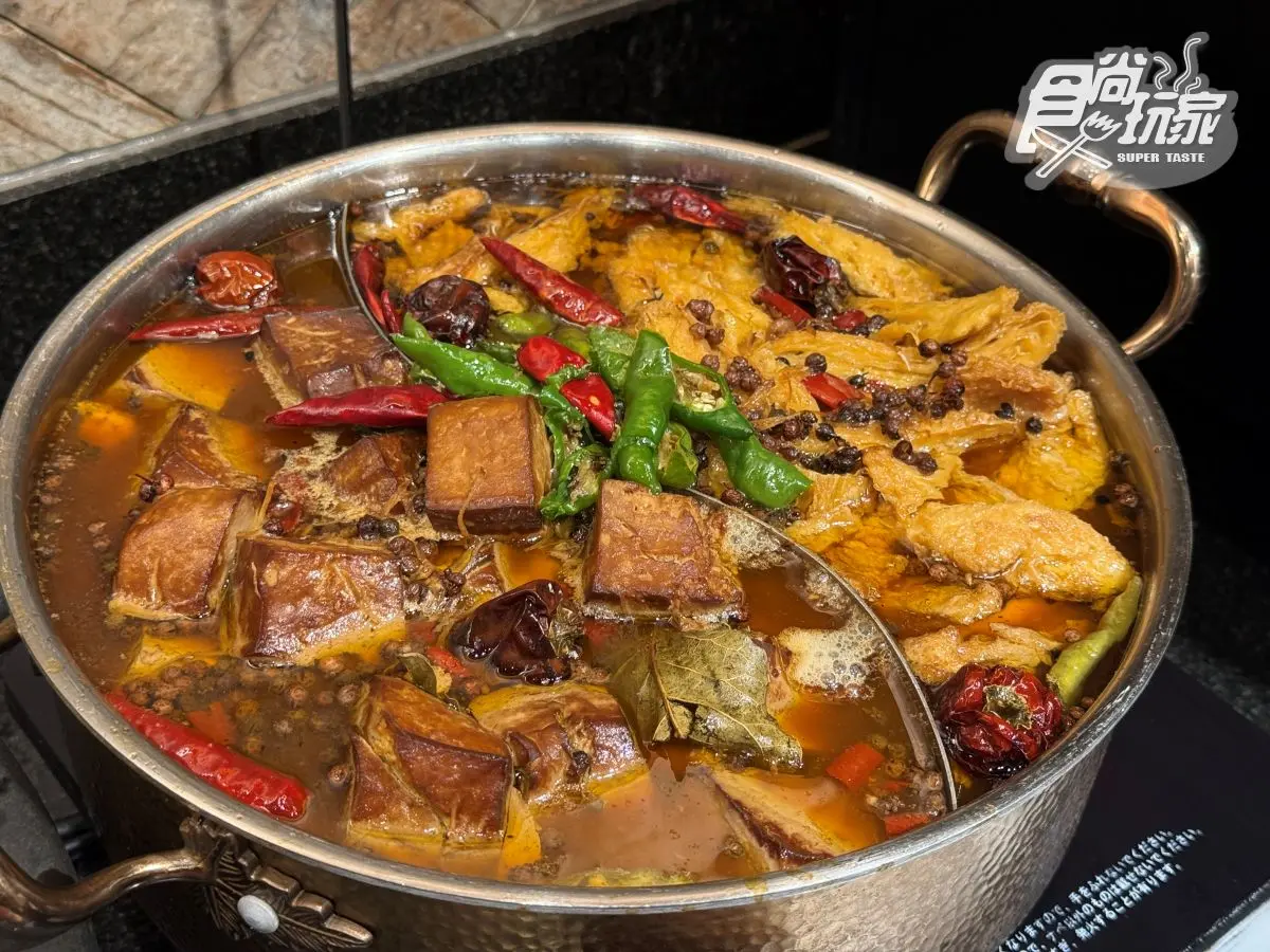 高雄3大蔬食吃到飽之一!蔬食百匯:繽紛沙拉、多國料理、夢幻甜點全開箱 高雄3大蔬食吃到飽之一!蔬食百匯:繽紛沙拉、多國料理、夢幻甜點全開箱