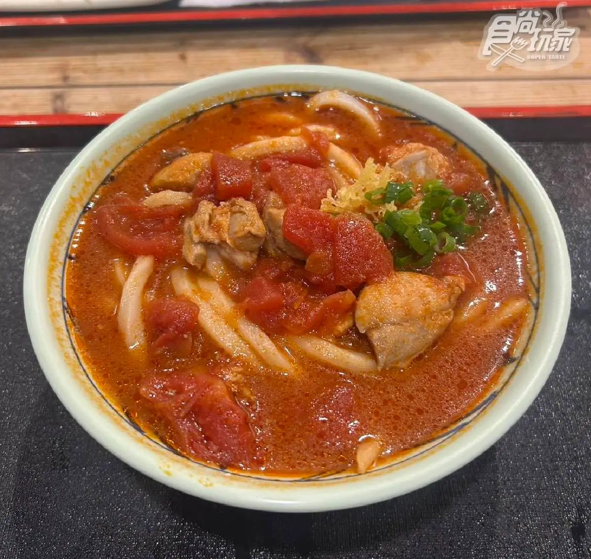 丸亀製麵普通為何總在排隊?老饕揭3大優勢讓人欲罷不能,加碼網友必吃名單 丸亀製麵普通為何總在排隊?老饕揭3大優勢讓人欲罷不能,加碼網友必吃名單