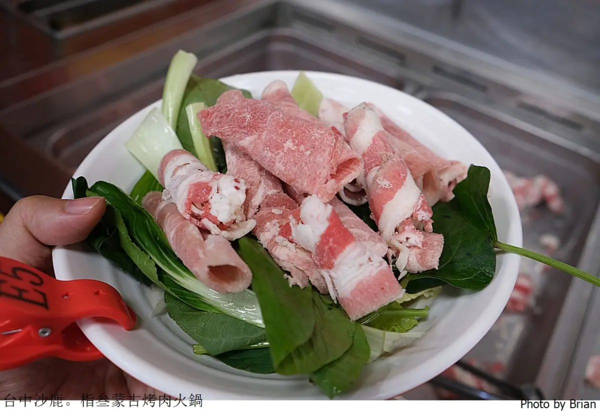 319元蒙古烤肉吃到飽!熟食、炸物無限夾,49元還有火鍋+蔬菜自助吧 319元蒙古烤肉吃到飽!熟食、炸物無限夾,49元還有火鍋+蔬菜自助吧