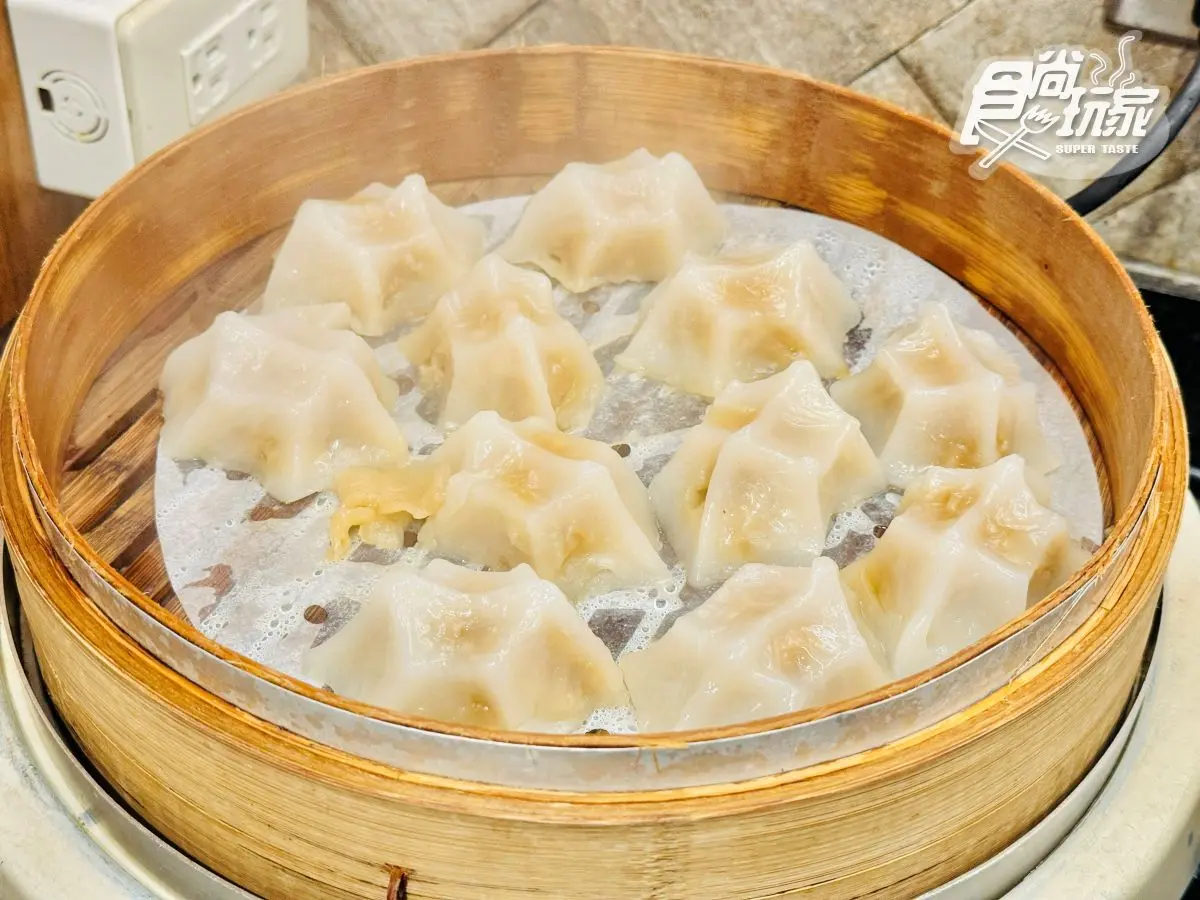 房間裡全是玩具!捷絲旅高雄站前館開箱:入住親子房免費送積木車車、零食包 房間裡全是玩具!捷絲旅高雄站前館開箱:入住親子房免費送積木車車、零食包