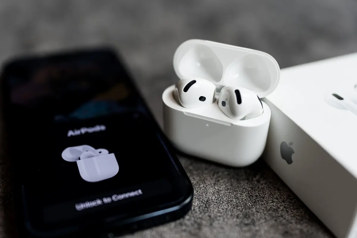 1元入手AirPods 4!行動電源、充電座買一送一,加碼iPhone換電池省千元 1元入手AirPods 4!行動電源、充電座買一送一,加碼iPhone換電池省千元