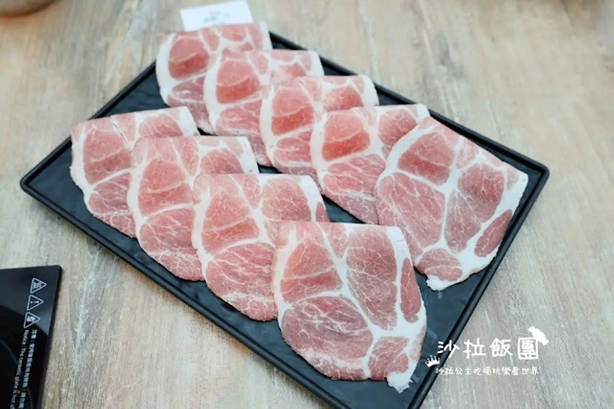 399元火鍋吃到飽！「全台最美玻璃屋鍋物」暢吃水耕蔬菜、水果沙拉、甜點麻糬