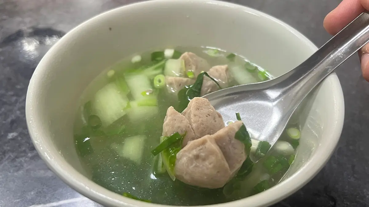 貢「ㄨㄢˊ」怎麼寫？教育部正確寫法曝光，一堆台灣人都記錯：白活40年了