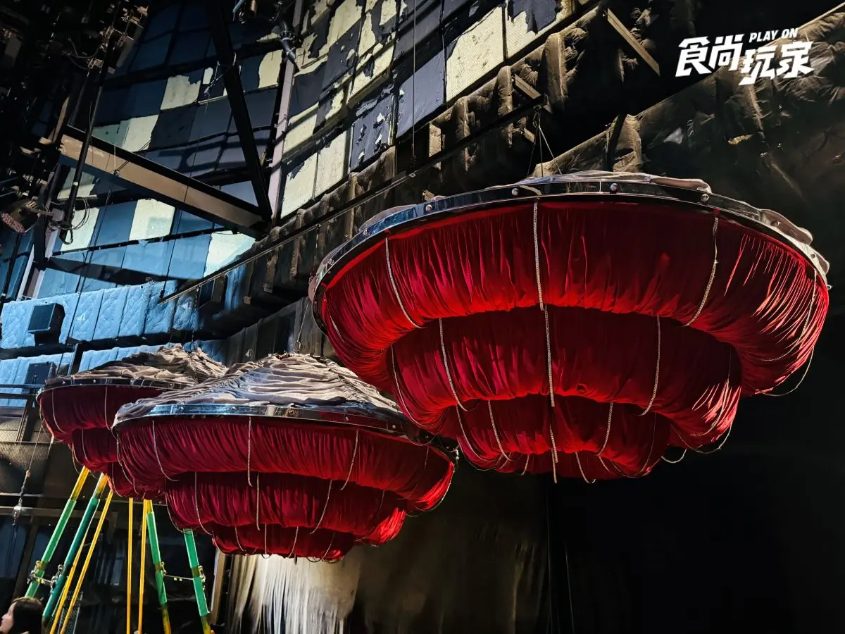 網譽一生必看一次!全球最強水上劇場《水舞間》6大亮點公開、後台揭密探險 網譽一生必看一次!全球最強水上劇場《水舞間》6大亮點公開、後台揭密探險