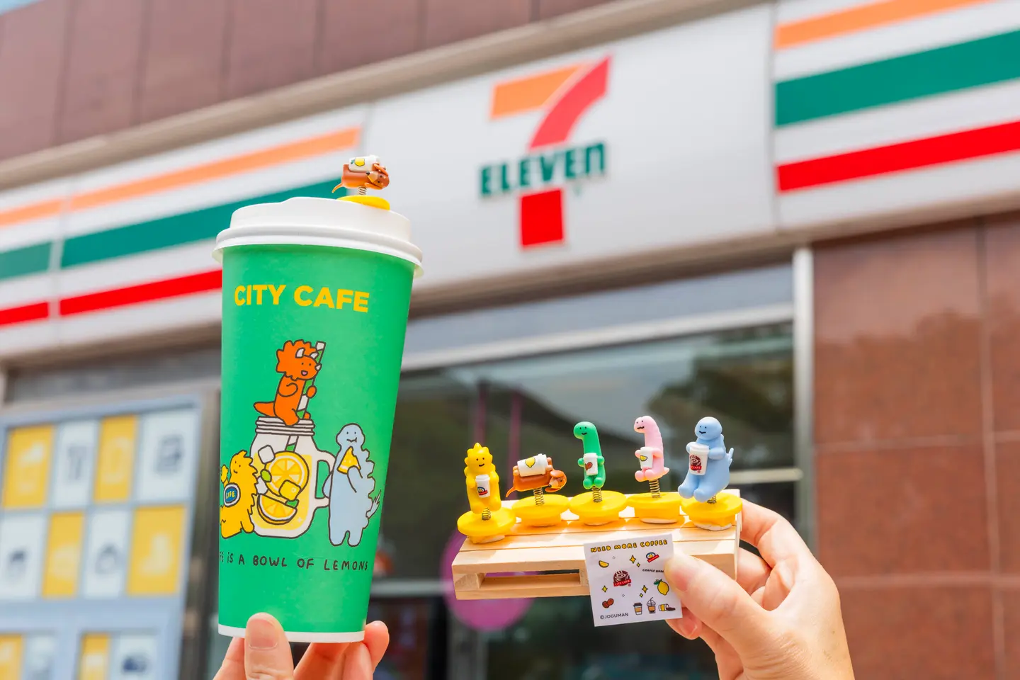 7-11茶飲買10送10、全家霜淇淋35元!4超商週末優惠,咖啡買49送50、送炸雞桶 7-11茶飲買10送10、全家霜淇淋35元!4超商週末優惠,咖啡買49送50、送炸雞桶