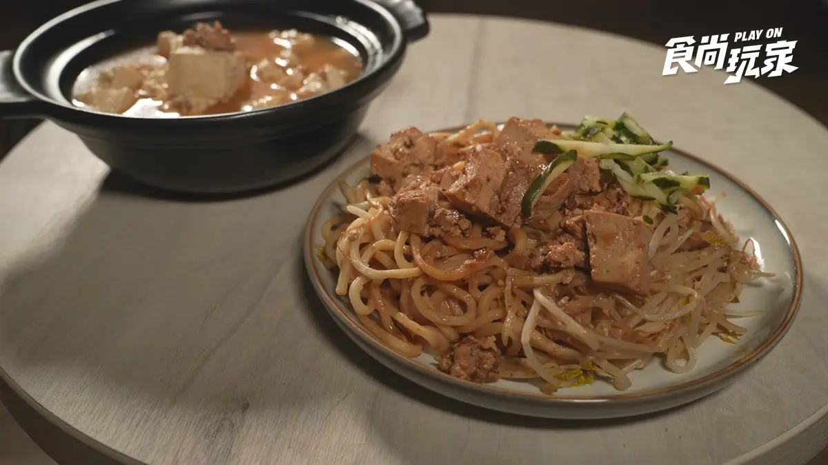 台中派還是彰化派？８家中部隱藏版古早味小吃大PK：極臭臭豆腐、隱藏版三角骨