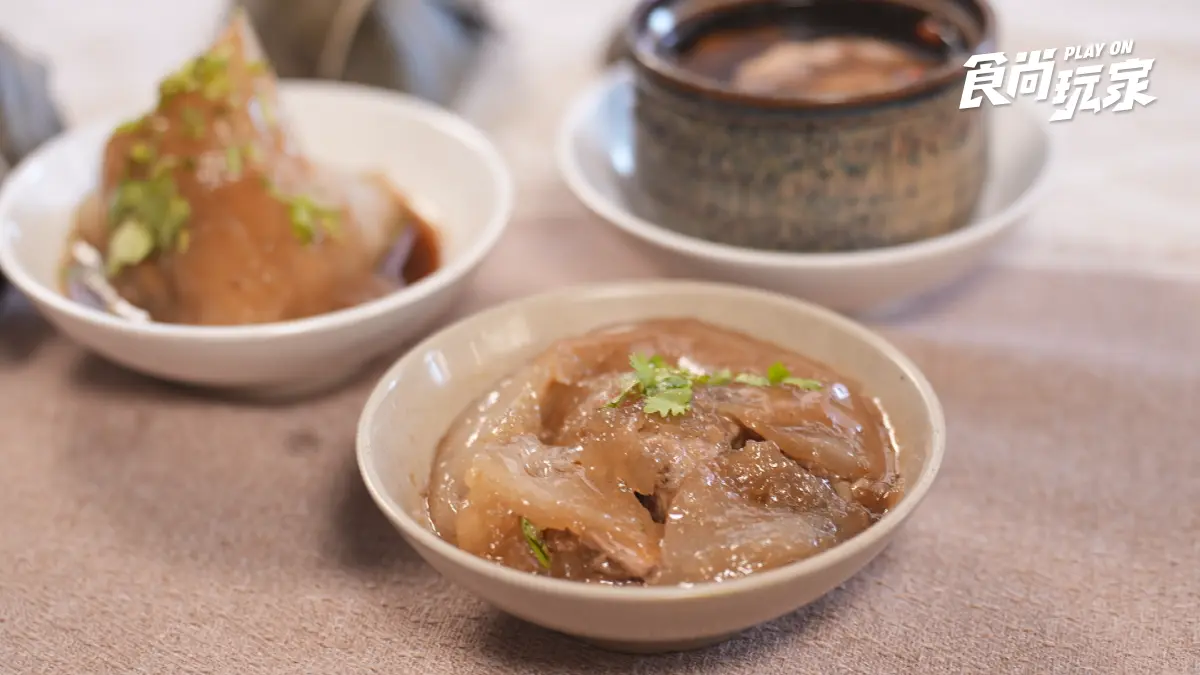 台中派還是彰化派？８家中部隱藏版古早味小吃大PK：極臭臭豆腐、隱藏版三角骨