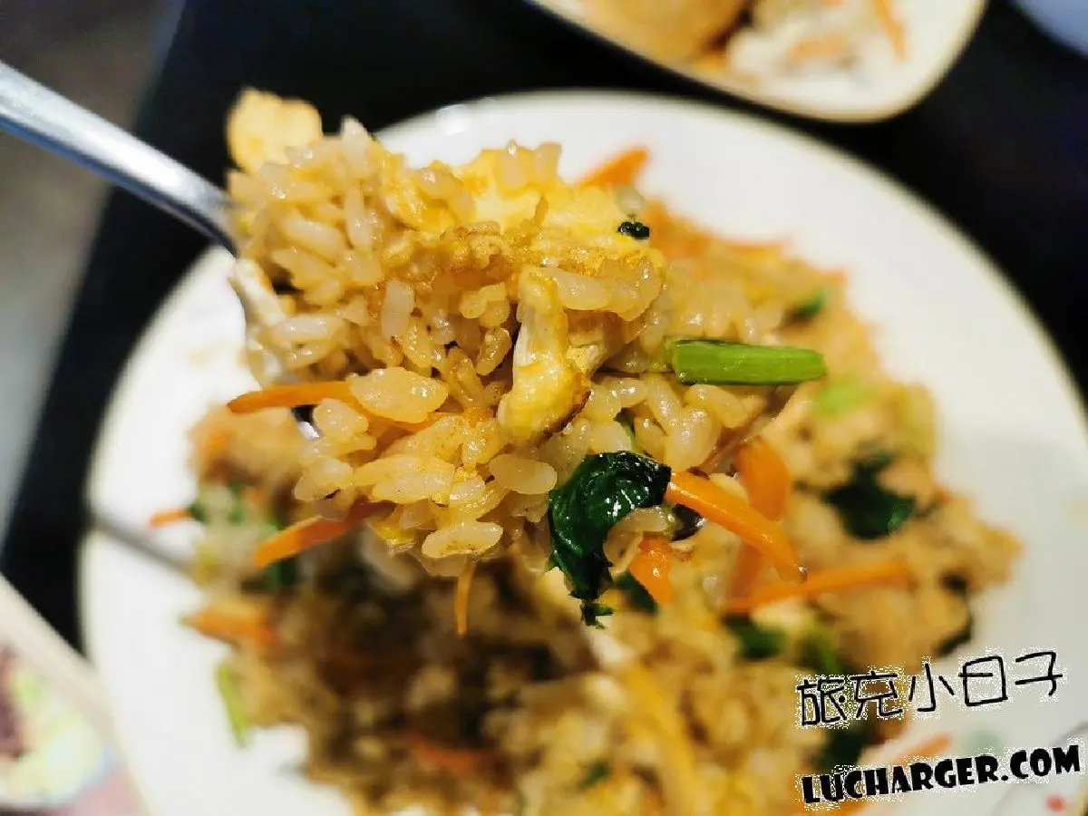 捷運忠孝復興站美食推薦21家！老店花雕雞炒飯、米其林泰式、4.8星日料