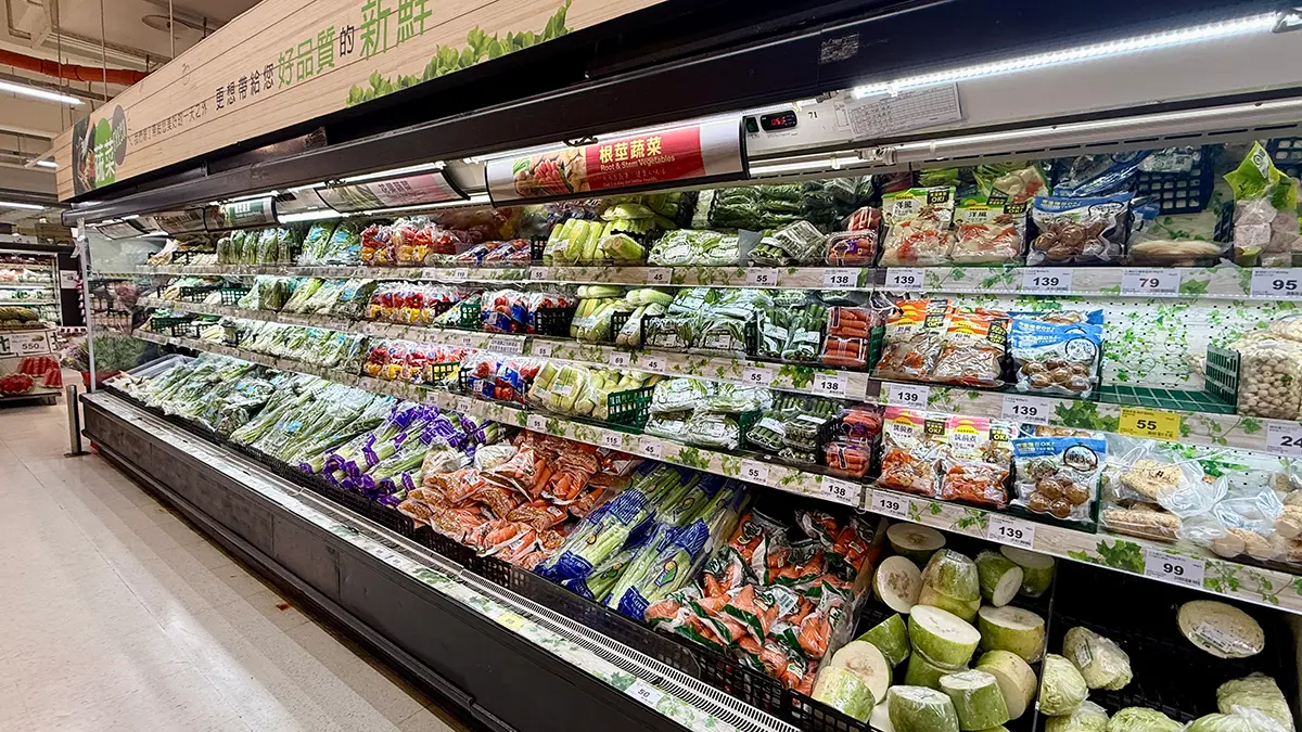 強颱巴威逼近！全聯、萬家福、愛買、小北百貨必買物資，泡麵、水餃享優惠