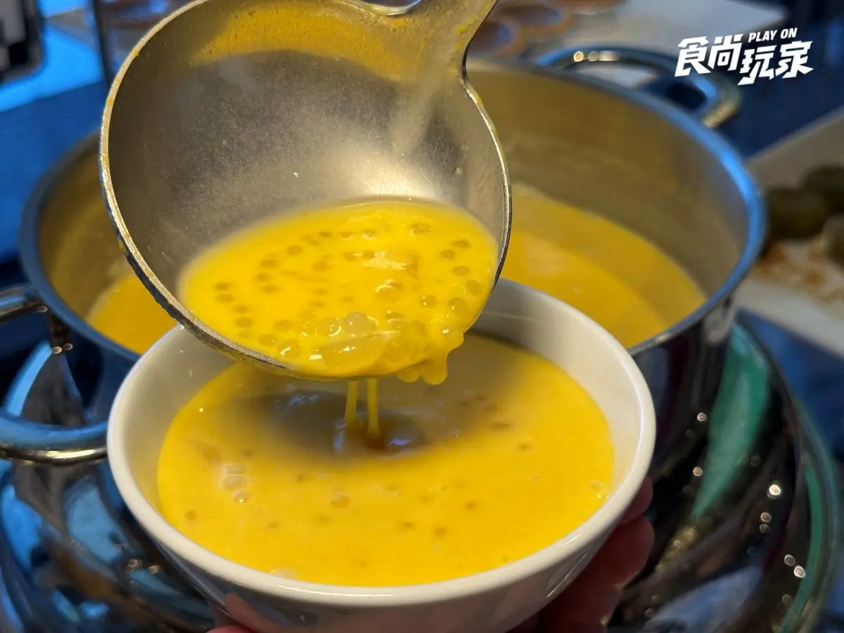 台北「港點吃到飽」霸氣回歸!逾50道料理無限供應,必吃推車燒臘、蒸籠點心 台北「港點吃到飽」霸氣回歸!逾50道料理無限供應,必吃推車燒臘、蒸籠點心
