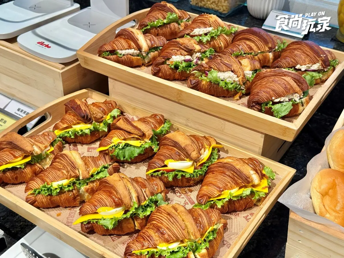 澎派早午餐吃到飽!澎湖最新「郵輪飯店」開箱:免費點心+宵夜、房型推薦 澎派早午餐吃到飽!澎湖最新「郵輪飯店」開箱:免費點心+宵夜、房型推薦