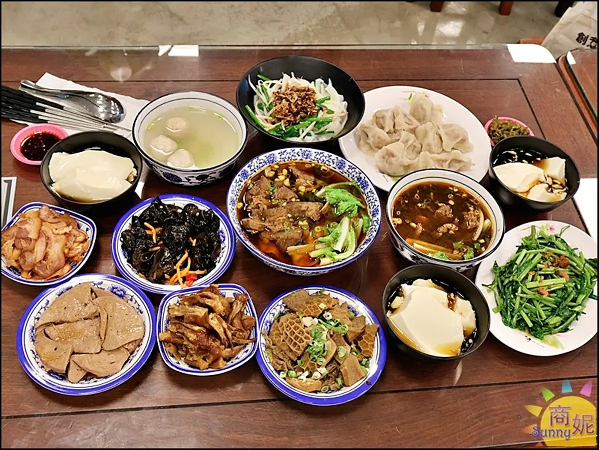 最低只要150元！號稱「最美牛肉麵店」古早味豆花吃到飽，免費逛私人美術館