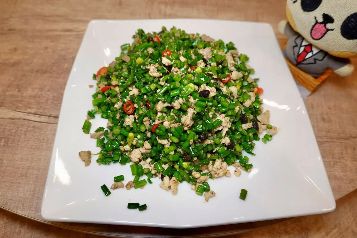 黃仁勳最愛「花娘小館」插旗南京復興！同款菜色必點蒼蠅頭，招牌特色菜一次看