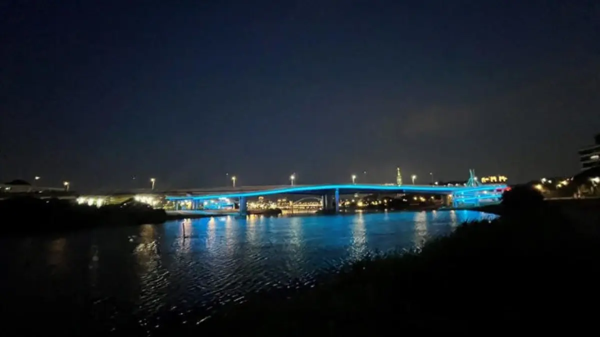 台北最新賞飛機景點！民權大橋景觀橋啟用，天空之眼看夕陽，順吃民生社區小吃