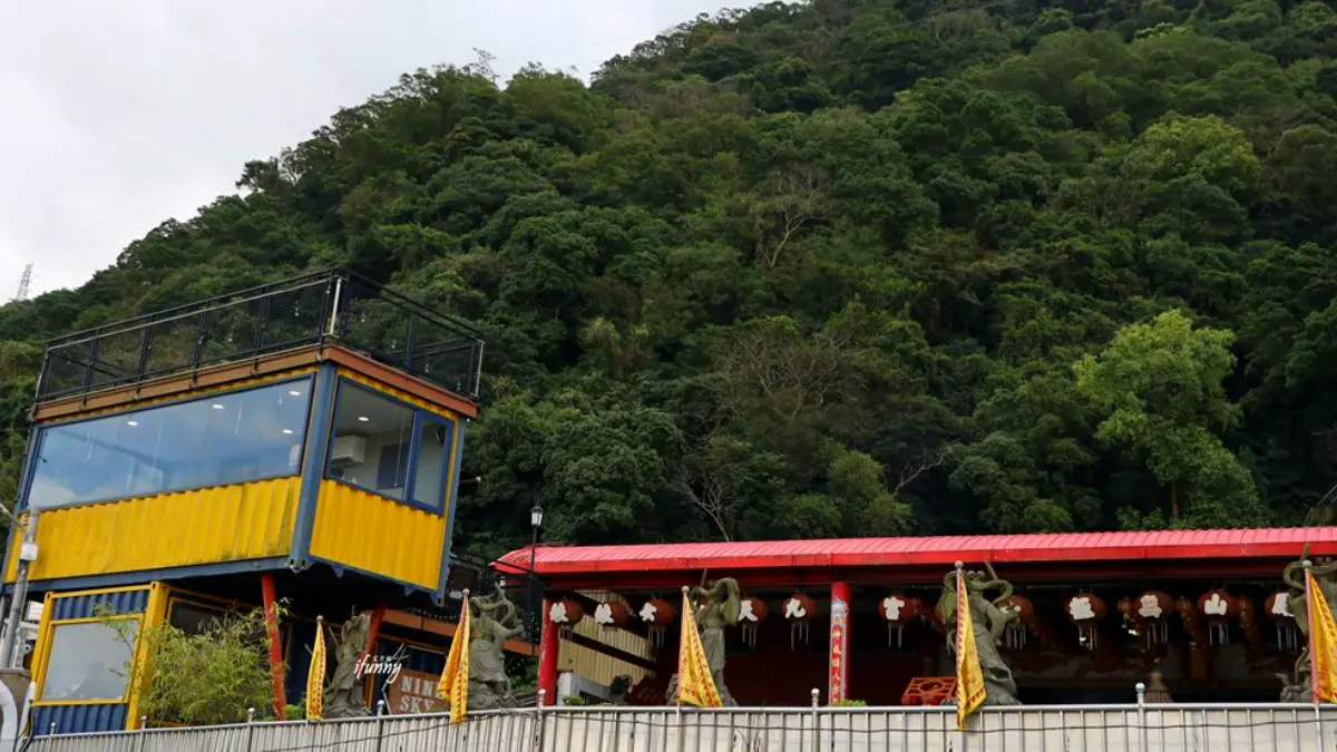 三峽８家咖啡廳懶人包！溪谷秘境早午餐、九天玄女旁喝咖啡、超萌狗狗蛋糕