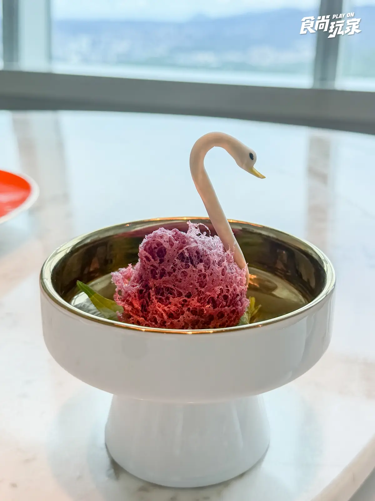 台北101最美港式飲茶回歸!新菜單、高空景觀酒吧曝光,天鵝酥、金魚餃必吃 台北101最美港式飲茶回歸!新菜單、高空景觀酒吧曝光,天鵝酥、金魚餃必吃