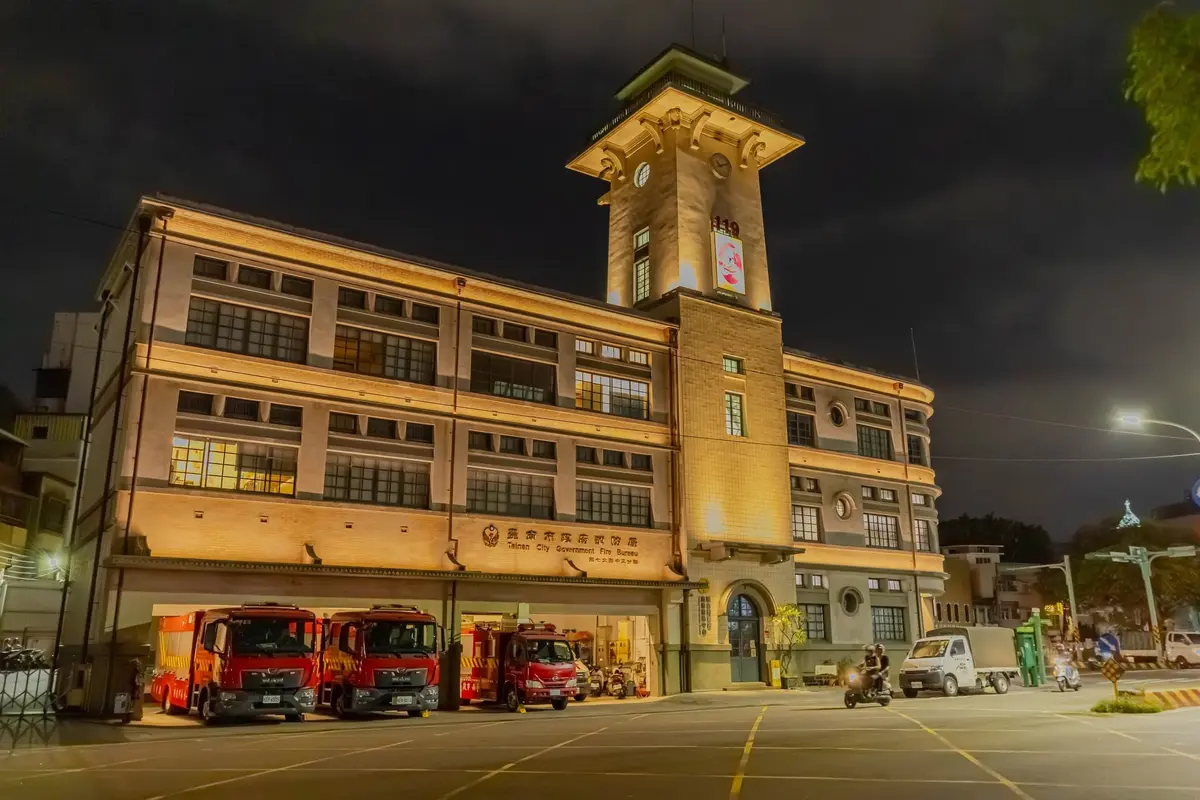 台南夜景升級！點亮８處古蹟，七夕出現「巨型紅線」、月老廟互動裝置必玩
