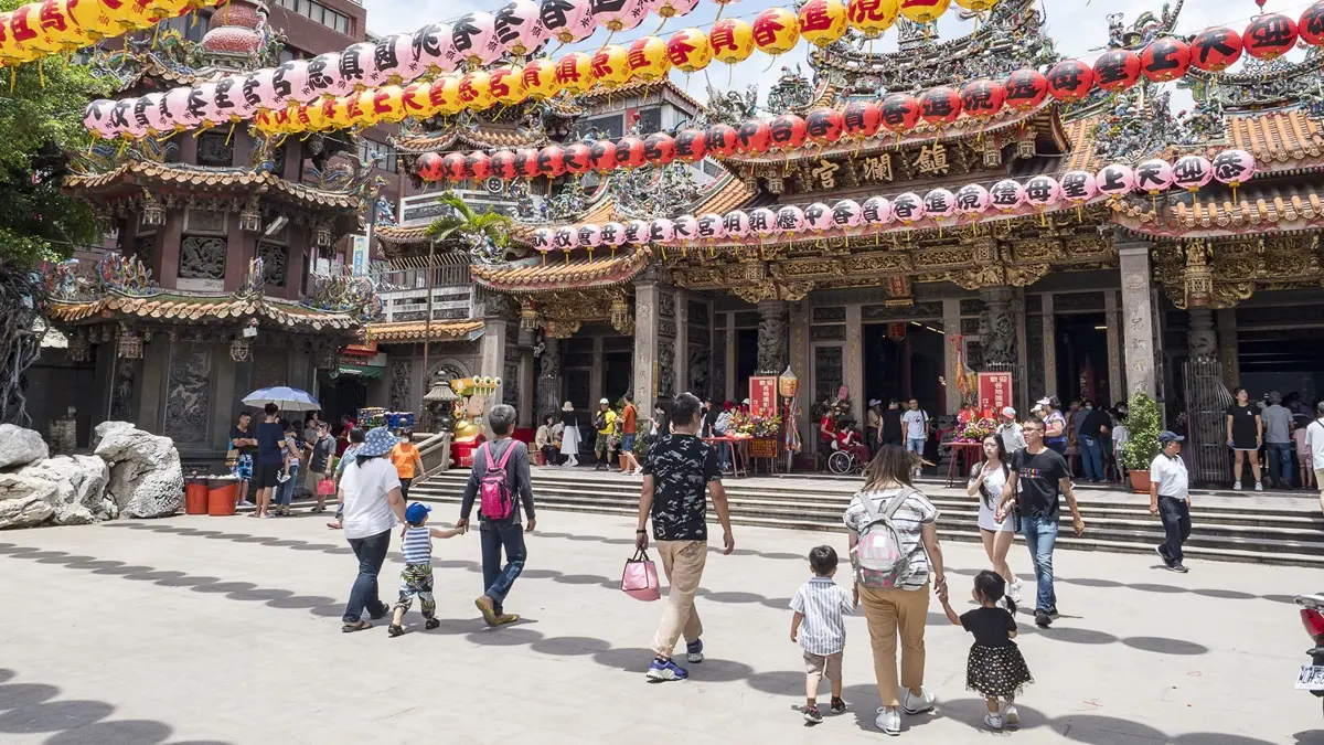 台中最強景點Top10！冠軍逛不膩、適合情侶親子，高美濕地、大甲鎮瀾宮都輸它