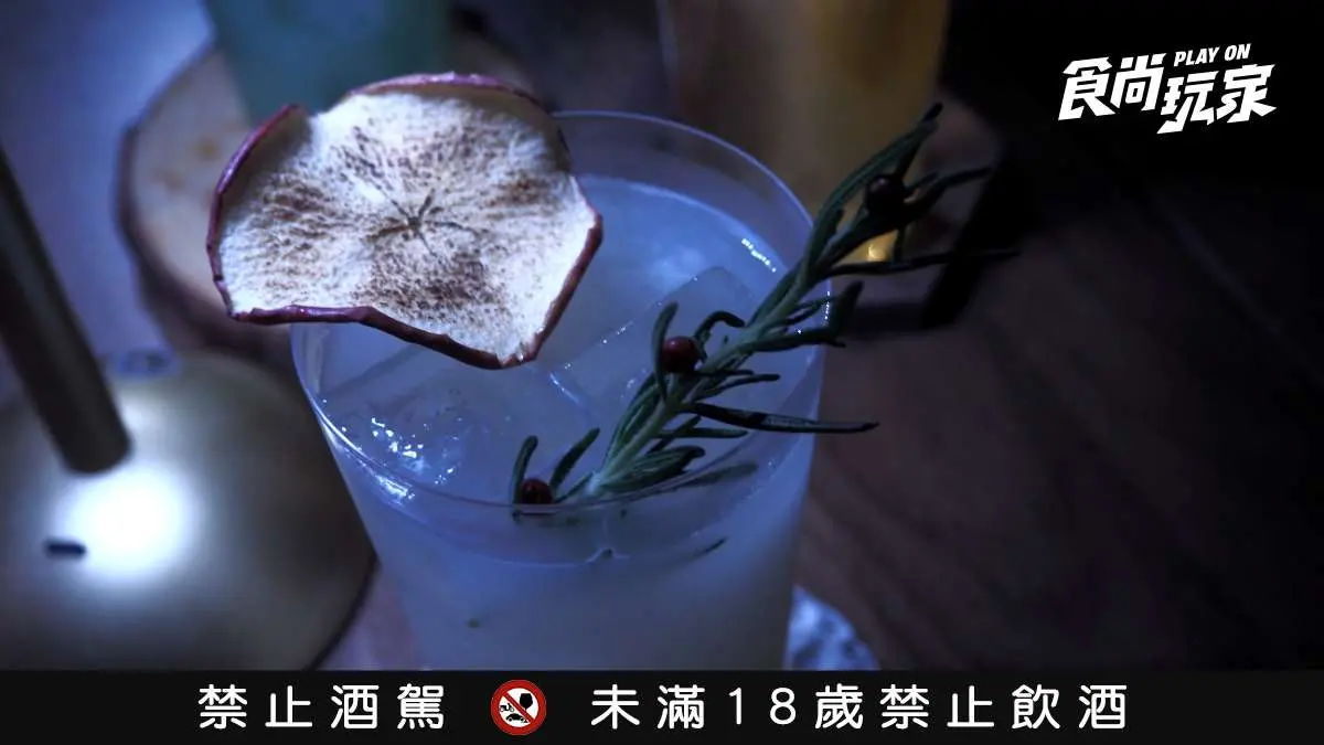 澎湖３間特色酒吧！仙人掌、仙草、絲瓜入酒，在地人解酒早餐鹹粥「私藏吃法」