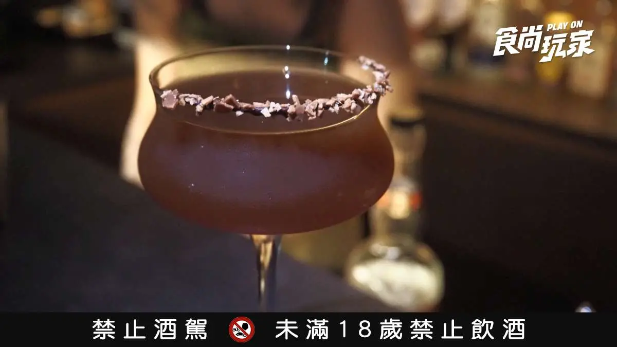 澎湖３間特色酒吧！仙人掌、仙草、絲瓜入酒，在地人解酒早餐鹹粥「私藏吃法」