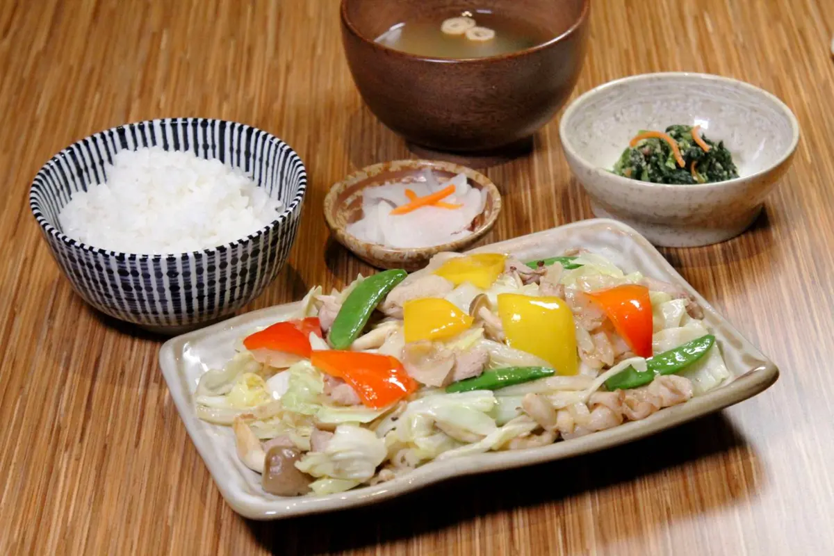 送150元唐揚雞！彌生軒「１料理」脆上暴紅，週年慶加碼定食免費、滿1200送150