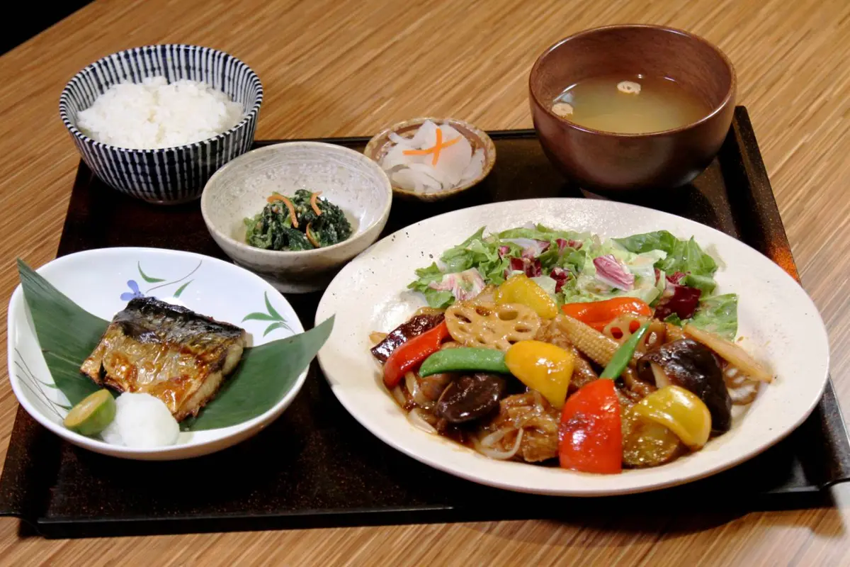 送150元唐揚雞!彌生軒「1料理」脆上暴紅,週年慶加碼定食免費、滿1200送150 送150元唐揚雞!彌生軒「1料理」脆上暴紅,週年慶加碼定食免費、滿1200送150