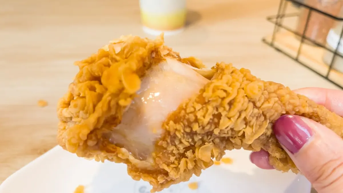 中壢火車站美食推薦！必吃10家：紅豆餅３個10元、399拉麵吃到飽、巨無霸潤餅