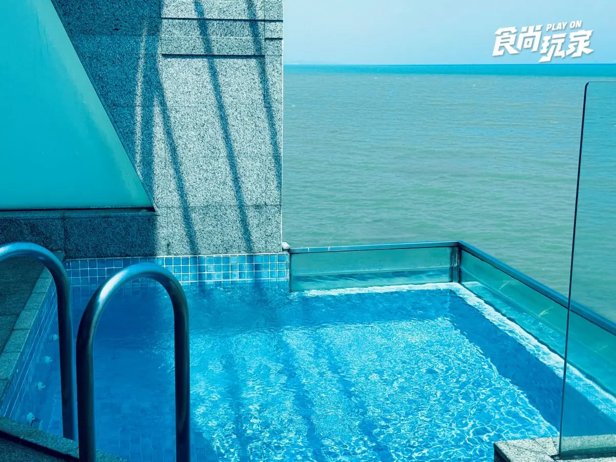 周杰倫也住這家！大紅花渡假村開箱：平價享受海上別墅、搭遊艇浪漫看日落
