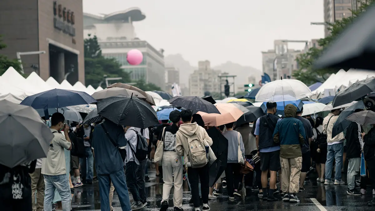 今明陽光露臉把握好天氣！專家示警「這時」變天降雨，週末恐又有颱風