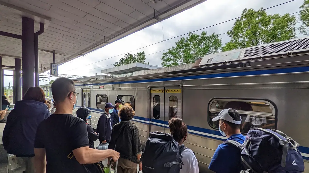 國旅補助生日券啟用！11縣市加碼優惠一次看，這地直接省7000元