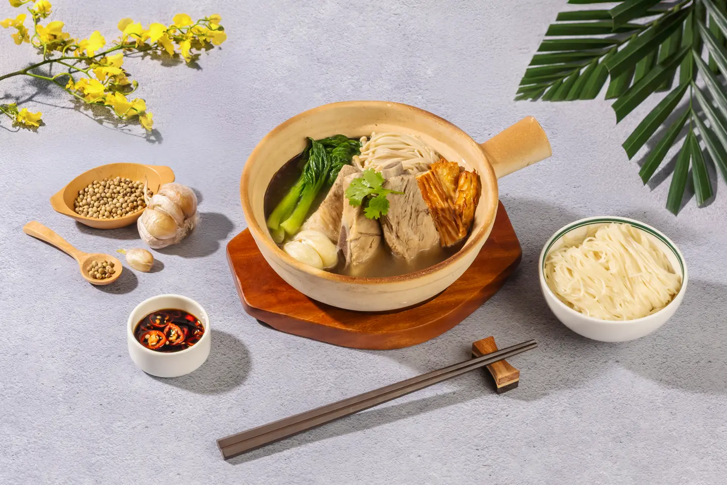 新加坡「文華雞飯始祖」首店插旗大巨蛋!Chatterbox Café賣破千萬份,連郭富城都愛吃 新加坡「文華雞飯始祖」首店插旗大巨蛋!Chatterbox Café賣破千萬份,連郭富城都愛吃