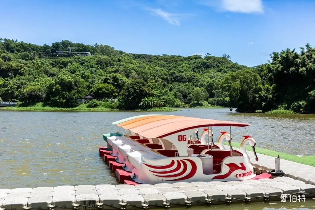 青草湖