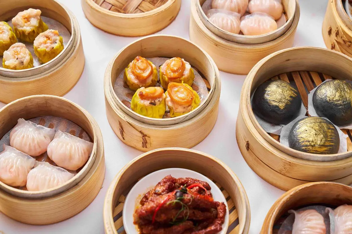 60道港點粵菜無限吃!台北福華珍珠坊「港點吃到飽」翻新回歸,限時優惠開跑 60道港點粵菜無限吃!台北福華珍珠坊「港點吃到飽」翻新回歸,限時優惠開跑