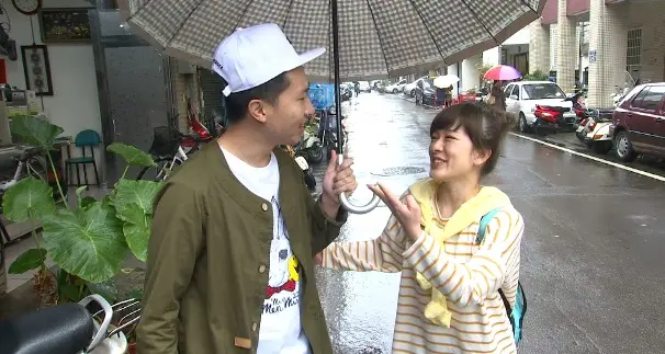 新竹 路過記得進來坐！錯過搥心肝！