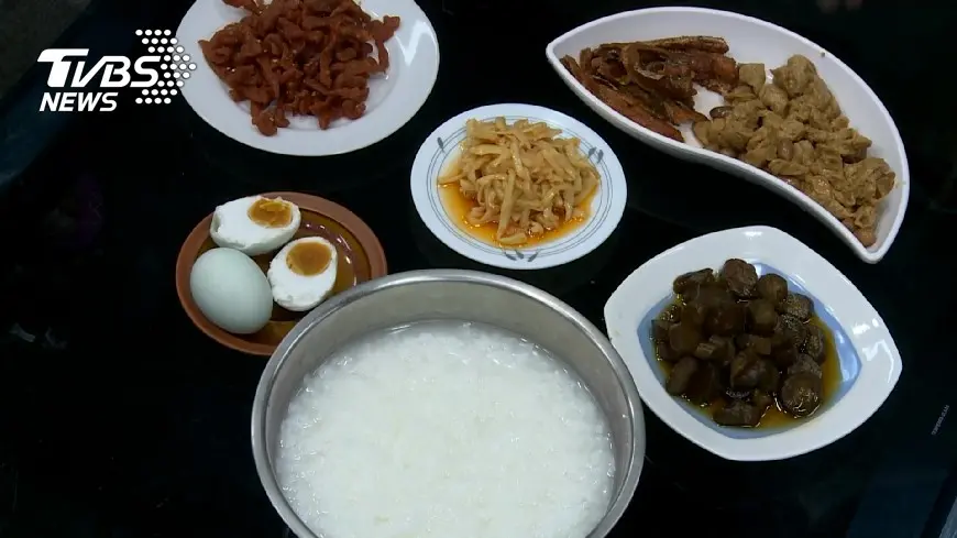 「豆棗」「豆枝」傻傻分不清！稀飯常見配菜原來這樣唸，另一種會搭壽司
