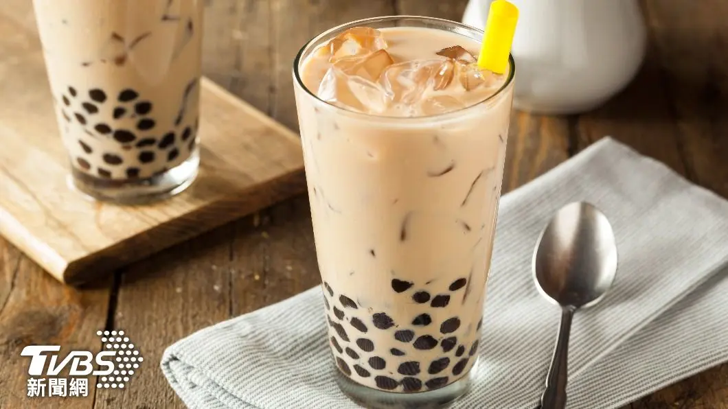 珍珠奶茶深受國人喜愛。（示意圖／shutterstock 達志影像）